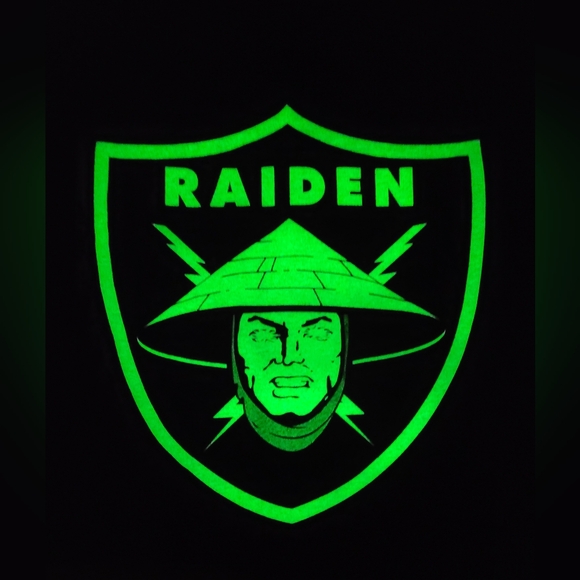 teeVillain Other - Teevillain-Las Vegas Raidens GITD-Size 3XL